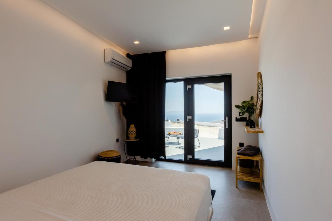 Lackos Luxury Suites Imerovígli Extérieur photo