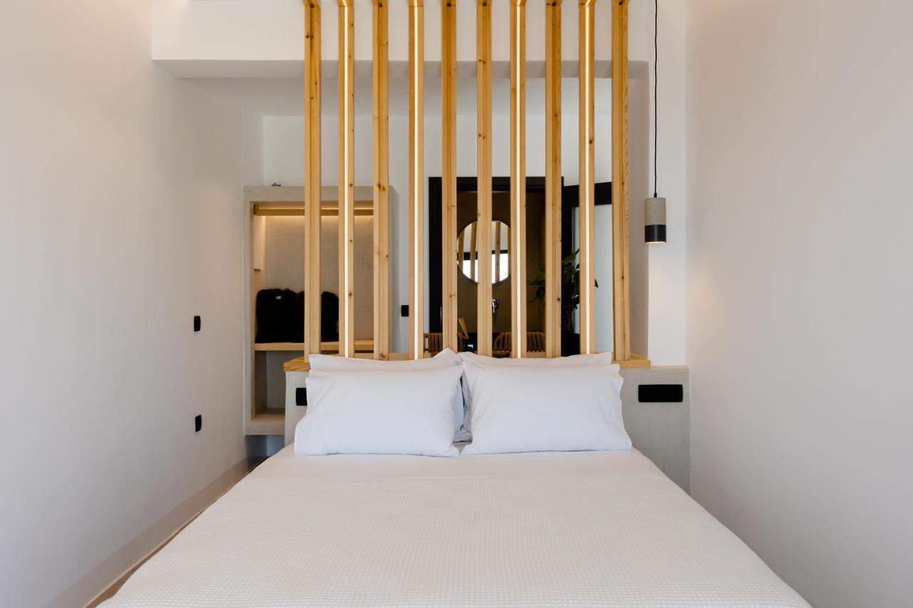 Lackos Luxury Suites Imerovígli Extérieur photo