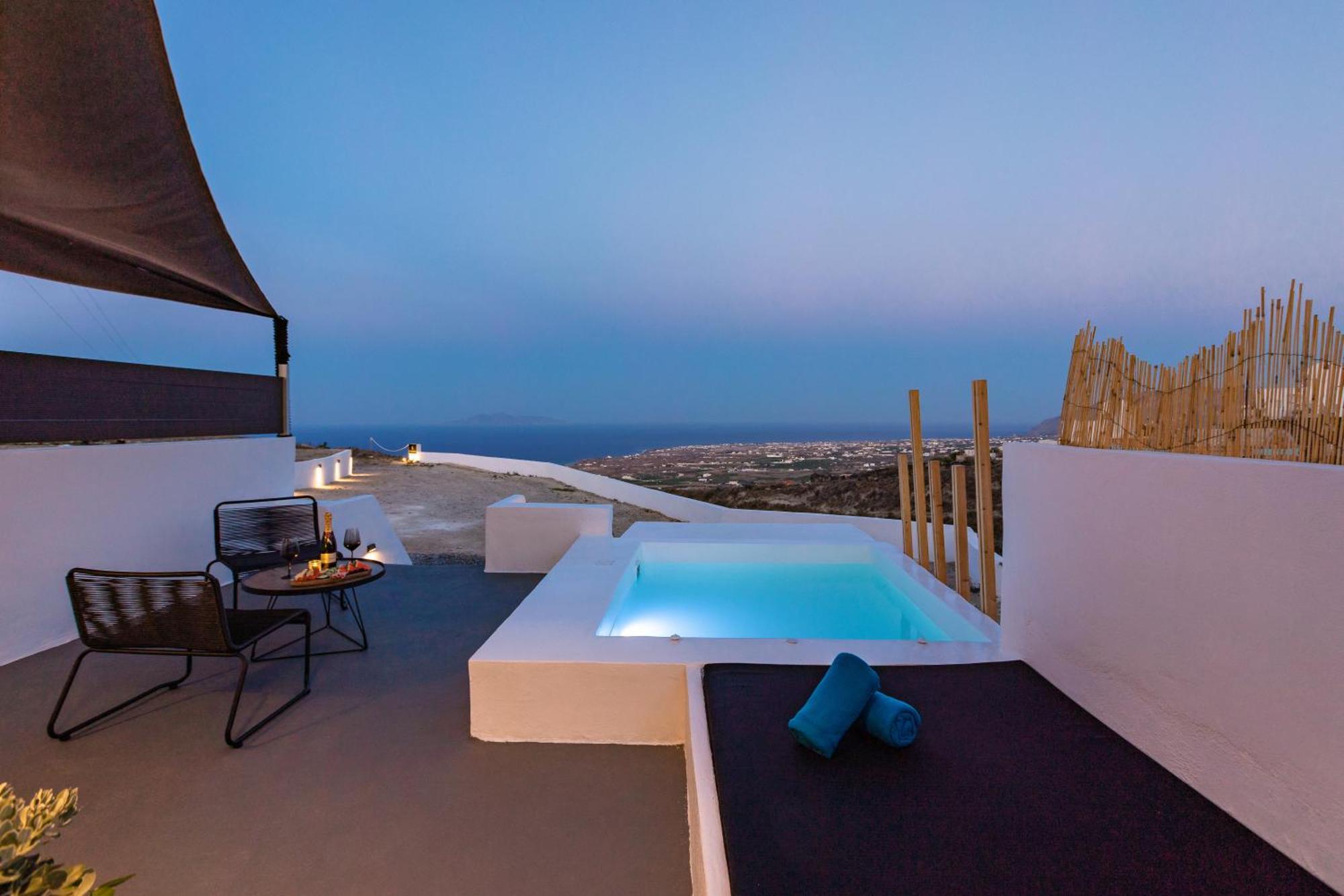 Lackos Luxury Suites Imerovígli Extérieur photo