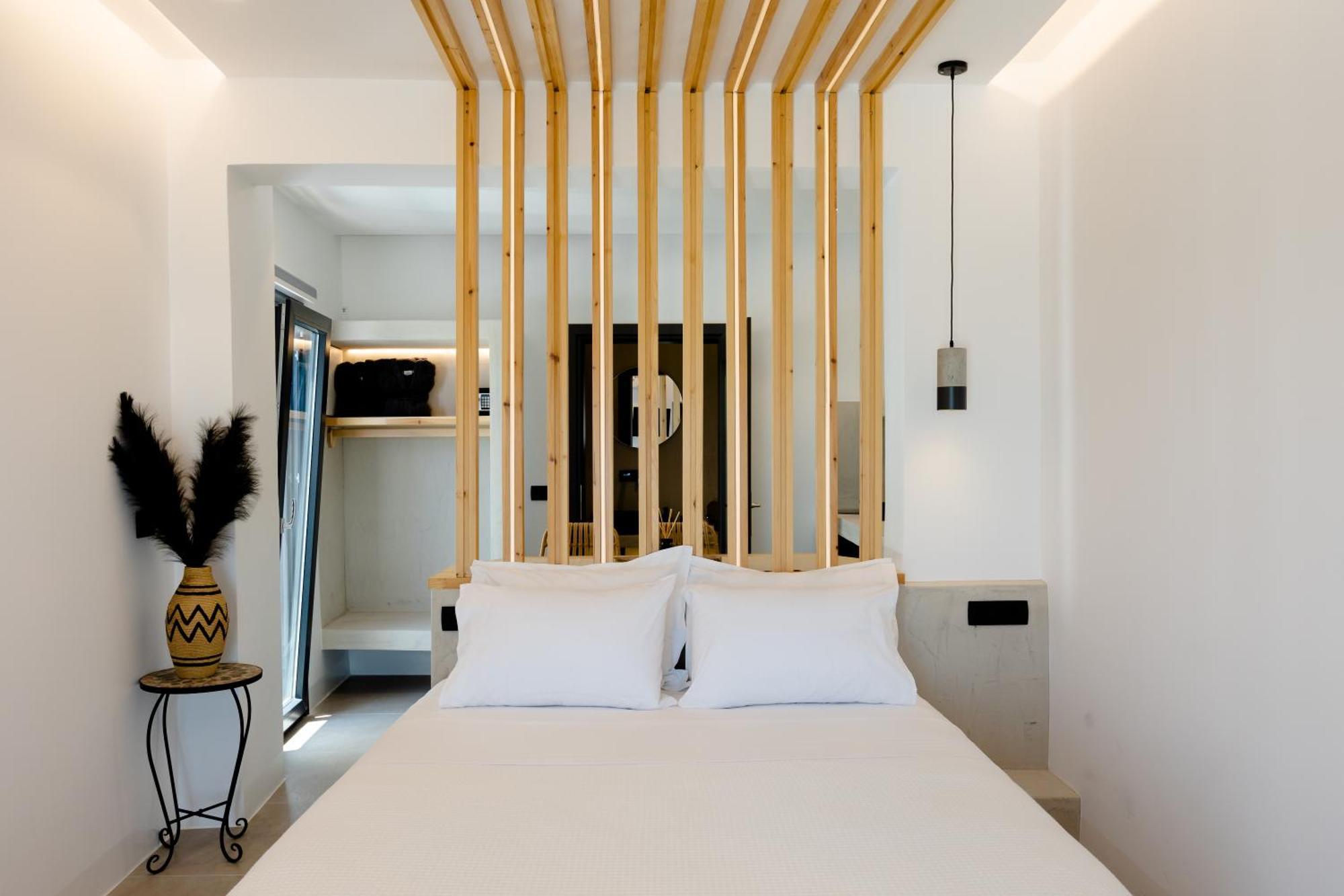 Lackos Luxury Suites Imerovígli Extérieur photo