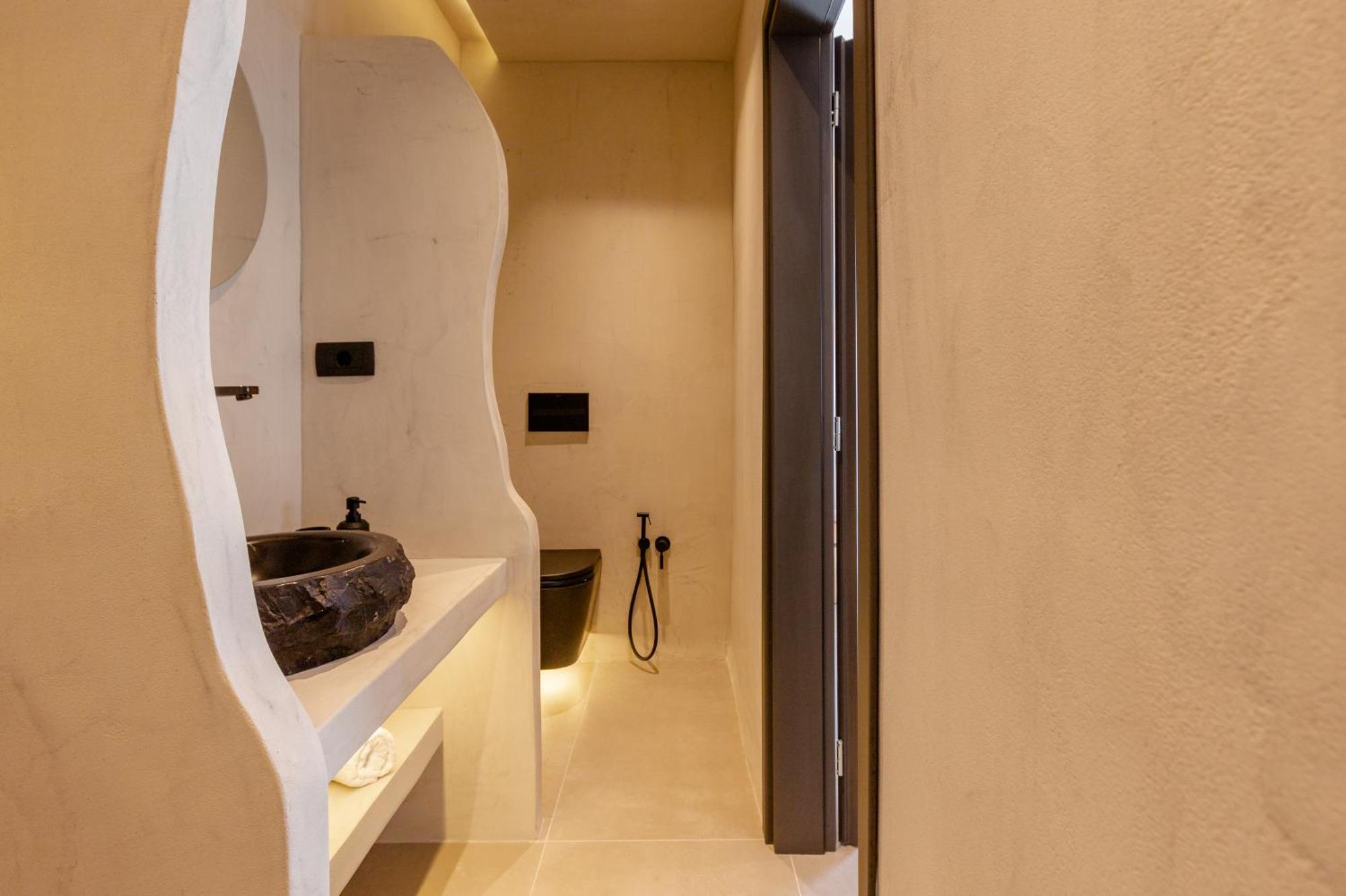 Lackos Luxury Suites Imerovígli Extérieur photo